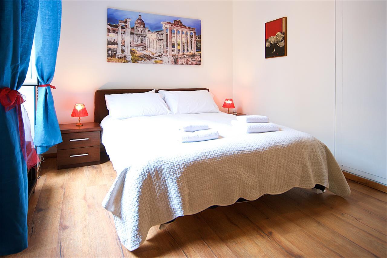 Vetrina Holidays Apartment Navona Rome Exterior photo